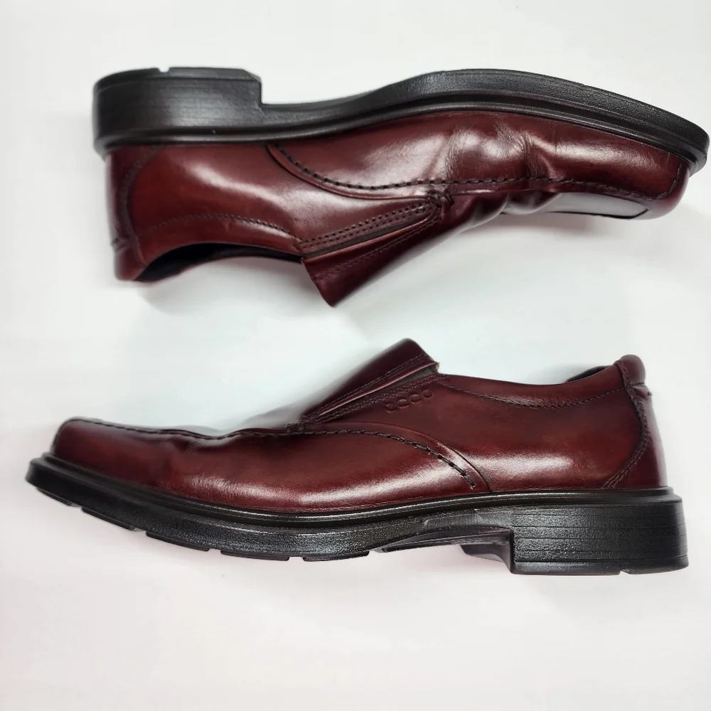 ECCO Slip On Brown Leather Loafer Dress Shoe Men's Size 45 / 11 - 11.5 US